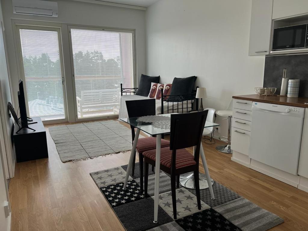 Modern Apartment Nearby Airport 2 Vantaa Ngoại thất bức ảnh